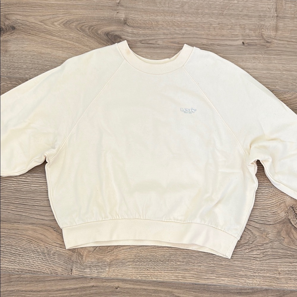 Levi's Cream Crew Neck Sweater Oversized Fit